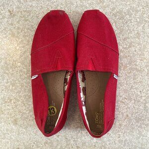Toms men's red canvas slip-ons size 13